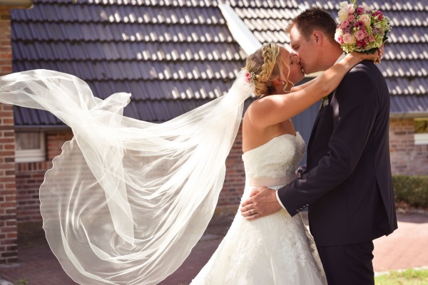 image/wedding
